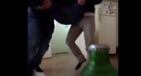 2023-02-17 20_38_43-(1) Aykut Elmas Vine'ı gerçek oluyor(whatsapp sözleşmesi) - YouTube.png